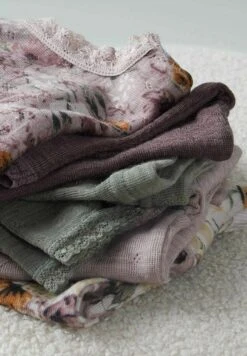 NAME IT Nbfwang Needle Tank - Body - Sphinx -Name It 068c6576935a4018b087a902176b42fc