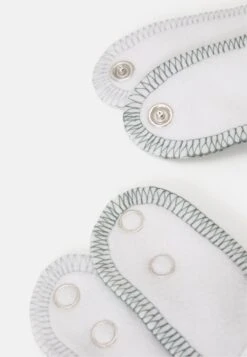 NAME IT Nbmyasimsoran Scarf Bib Unisex 3 Pack - Halsdoek - Balsam Green -Name It 1c0794ccdc84464dbad37ad61b626038