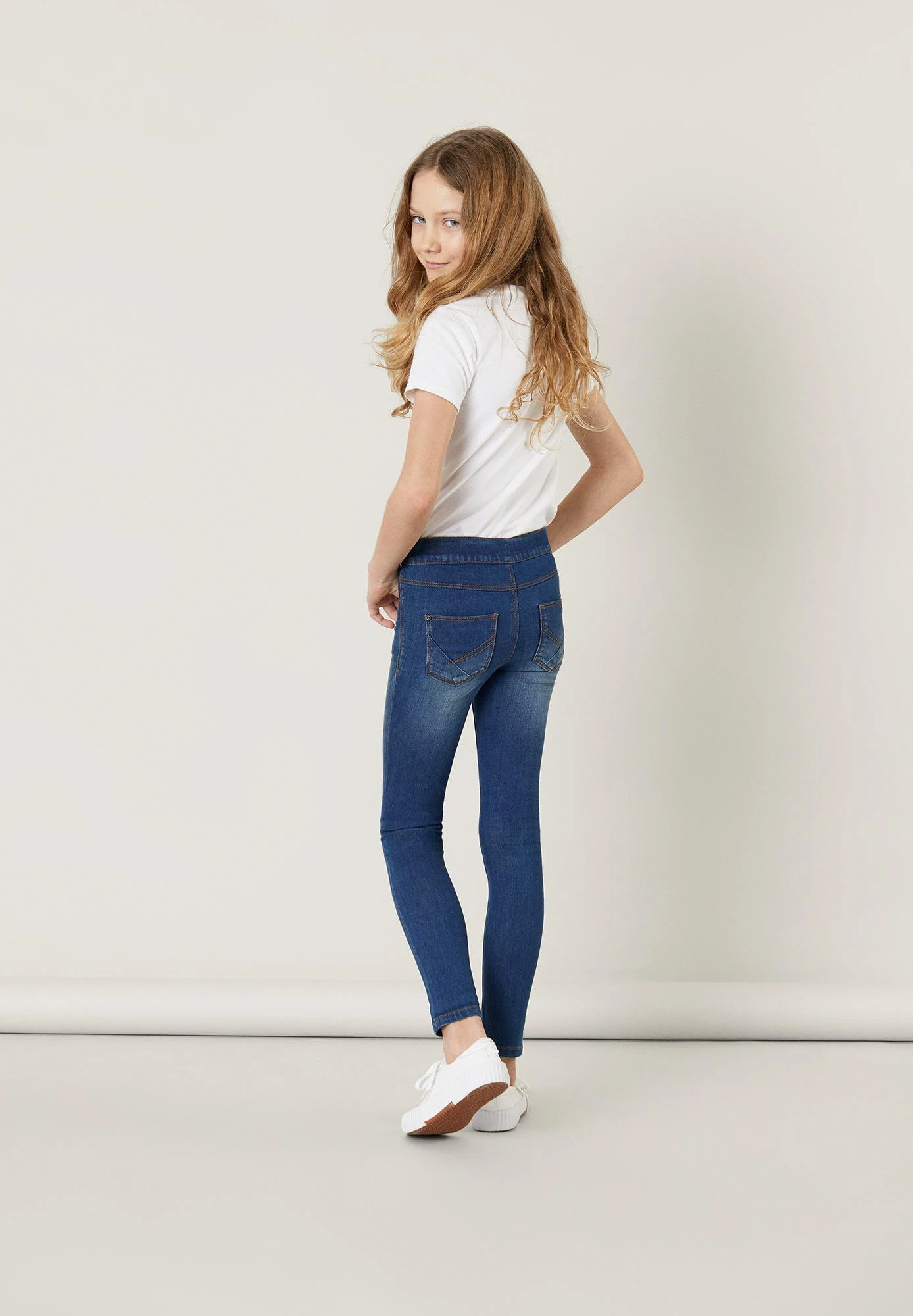 NAME IT Nkfpolly Pant Noos - Slim Fit Jeans - Medium Blue Denim 4 NAME IT Nkfpolly Pant Noos - Slim Fit Jeans - Medium Blue Denim - Afbeelding 2